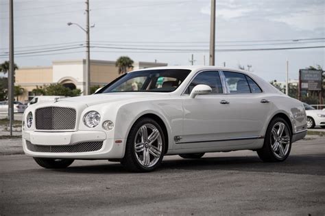 2011 Bentley Mulsanne Owners Manual and Concept
